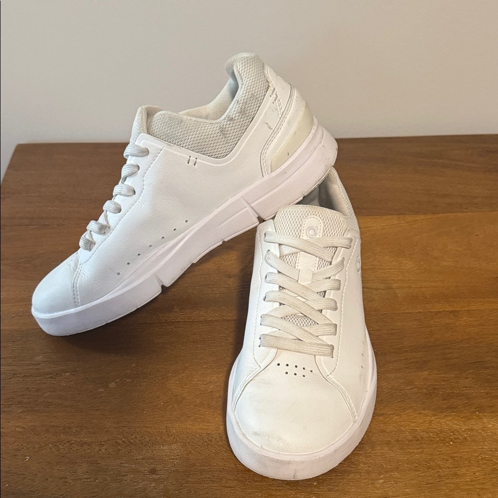 Women's White Sneakers